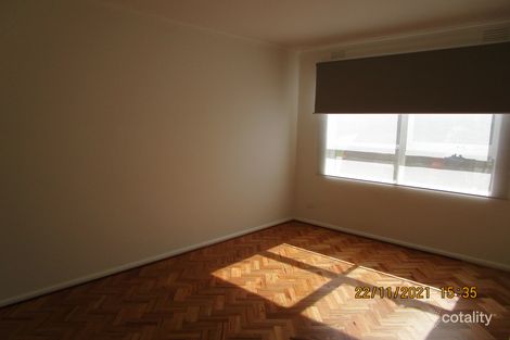 2/16 Truganini Rd, Carnegie, VIC 3163