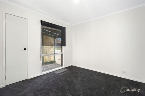 Property photo of 2/2 Nanworen Crescent Bell Park VIC 3215