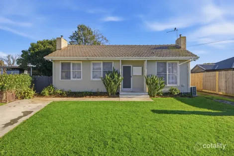 17 Campbell Ct, Sale, VIC 3850