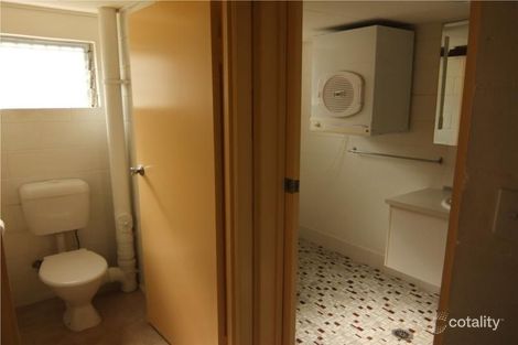 Property photo of 29 Stagpole Street West End QLD 4810