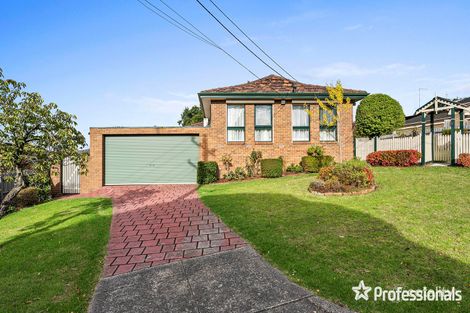 Property photo of 6 Cumberland Crescent Chirnside Park VIC 3116