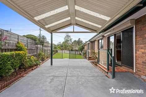 Property photo of 6 Cumberland Crescent Chirnside Park VIC 3116