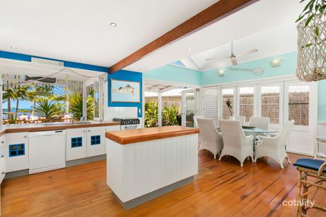 Property photo of 38 Hibiscus Lane Holloways Beach QLD 4878