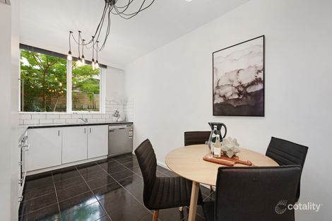 Property photo of 2/13 Elm Grove McKinnon VIC 3204