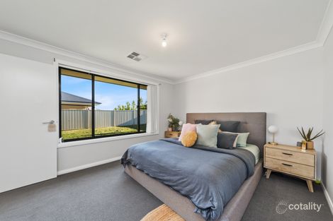 Property photo of 61 Quiberon Way Goulburn NSW 2580