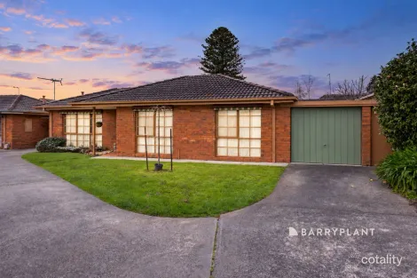 Property photo of 4/7-9 Princes Way Drouin VIC 3818