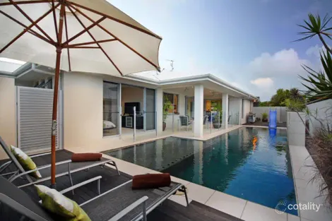 5 Sumatra Ct, Parrearra, QLD 4575