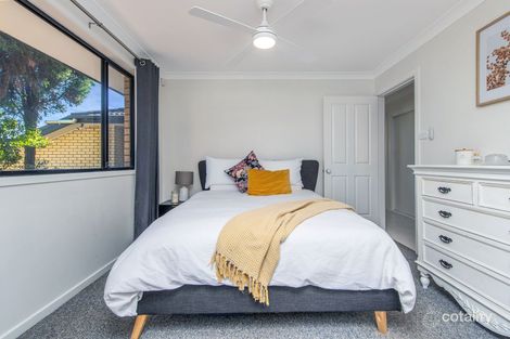 Property photo of 23 Nursery Grove Mount Hutton NSW 2290