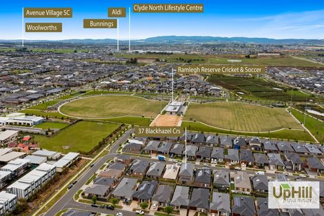 Property photo of 37 Blackhazel Crescent Clyde North VIC 3978