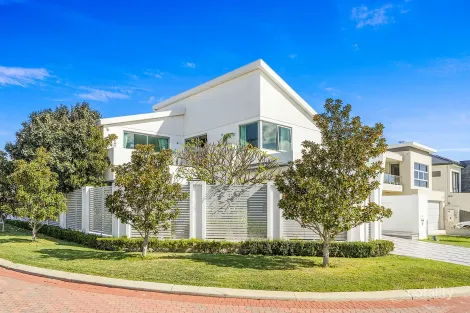 26 Messina Ave, Stirling, WA 6021