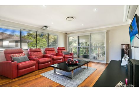 Property photo of 17 Brookeside Crescent Seventeen Mile Rocks QLD 4073