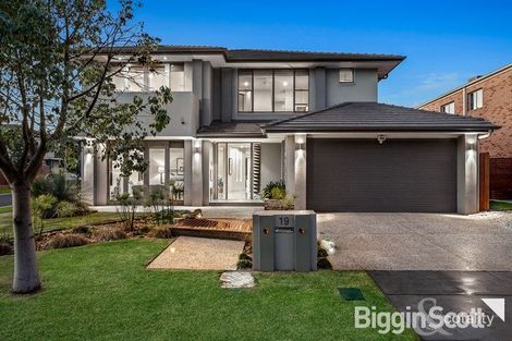 Property photo of 19 Marriott Drive Keysborough VIC 3173