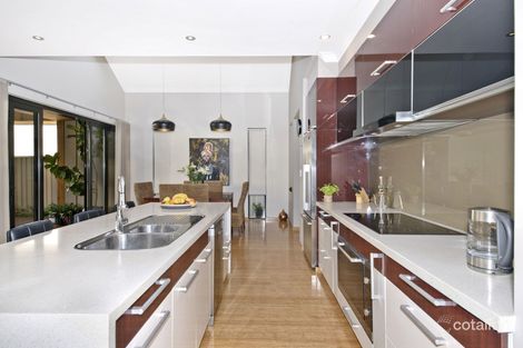 37 Spinnaker Hts, Yangebup, WA 6164