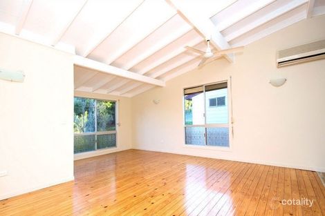 Property photo of 6 Ogilvie Street Bundamba QLD 4304