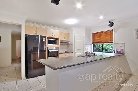 Property photo of 31 Simpson Way Forest Lake QLD 4078