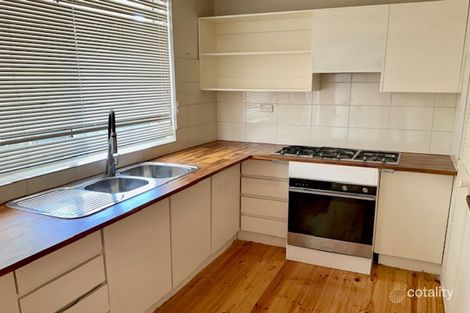 Property photo of 33 Coventry Drive Werribee VIC 3030
