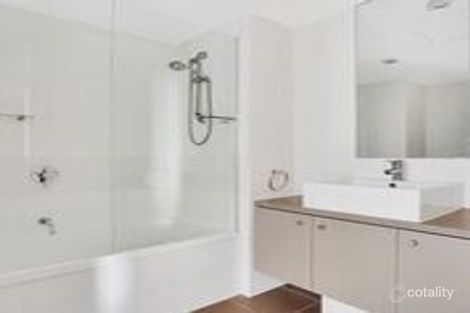 18e/129-133 Laver Dr, Robina, QLD 4226
