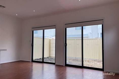 Property photo of 4/13-15 Piccadilly Crescent Campbelltown SA 5074