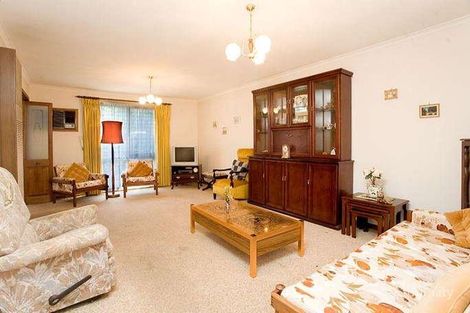 Property photo of 2/18 Dunstan Street Macleod VIC 3085