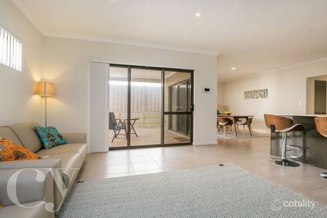 136b Scarborough Beach Rd, Scarborough, WA 6019