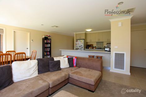 Property photo of 2/776 Centaur Road Hamilton Valley NSW 2641