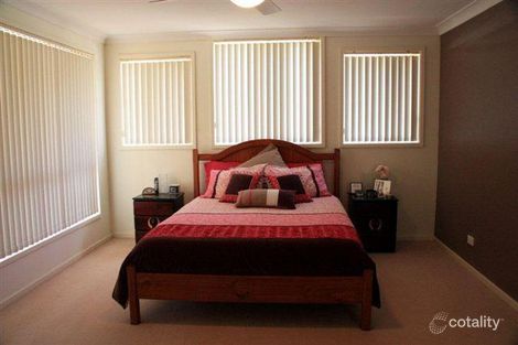 Property photo of 1 Laguna Close Garden Suburb NSW 2289