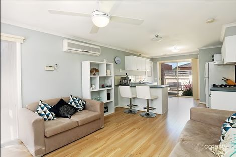 2/19 Stoddart St, Hamlyn Heights, VIC 3215