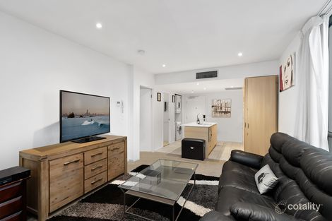 Property photo of 702/2663 Gold Coast Highway Broadbeach QLD 4218