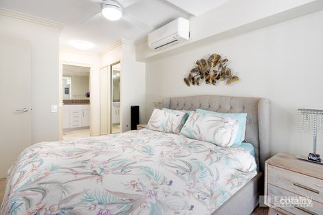 Property photo of 207/89 Landsborough Avenue Scarborough QLD 4020