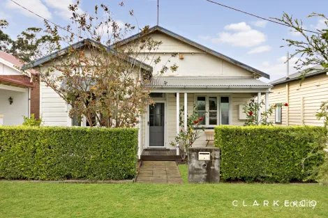29 Ada St, Waratah, NSW 2298