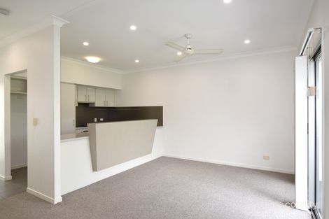 Property photo of 7/10 Nothling Street New Auckland QLD 4680