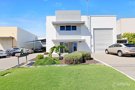 2/4 Parkinson Lane, Kardinya, WA 6163