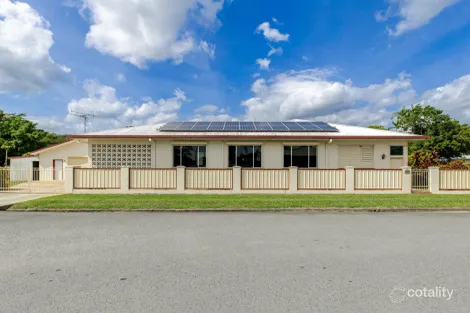 Property photo of 31 William Street Mossman QLD 4873