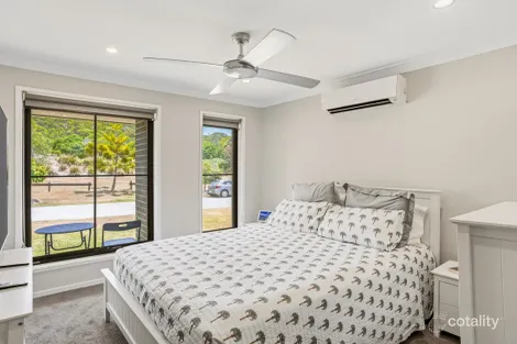 Property photo of 8 Katherine Lane Upper Coomera QLD 4209