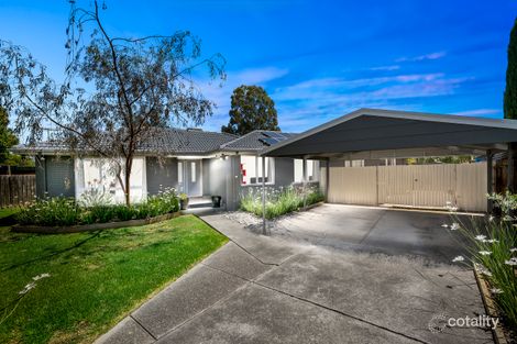 Property photo of 2 Fairbank Place Melton West VIC 3337