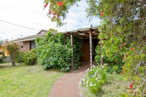 Property photo of 57 Carmick Way Ferndale WA 6148