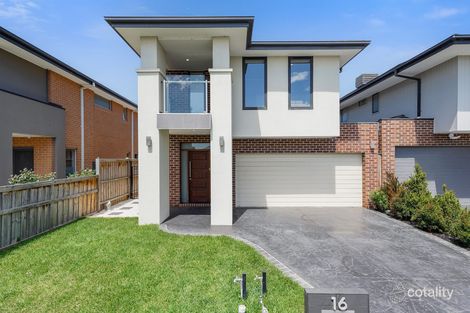 Property photo of 16 Milliners Avenue Keysborough VIC 3173