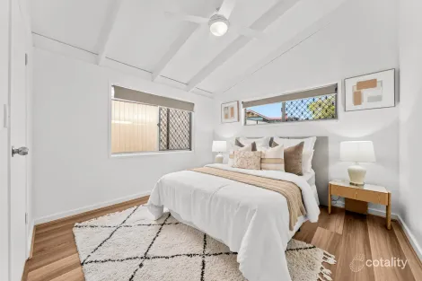Property photo of 19 Freesia Street Macgregor QLD 4109