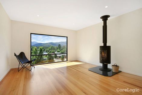 Property photo of 40 Mountain Mist Drive Bright VIC 3741