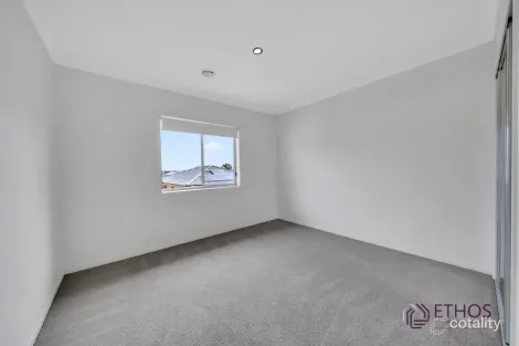 Property photo of 23 Lay Street Tarneit VIC 3029