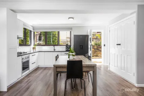 Property photo of 19 Dumbarton Place Engadine NSW 2233