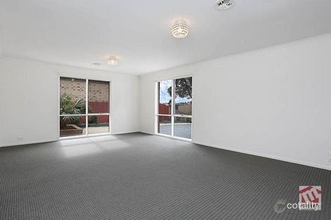 Property photo of 2 Beckford Close Hoppers Crossing VIC 3029