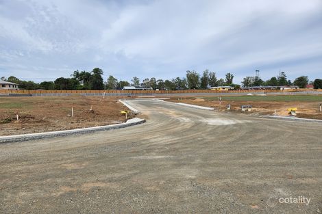 5 Banks Creek Rd, Fernvale, QLD 4306