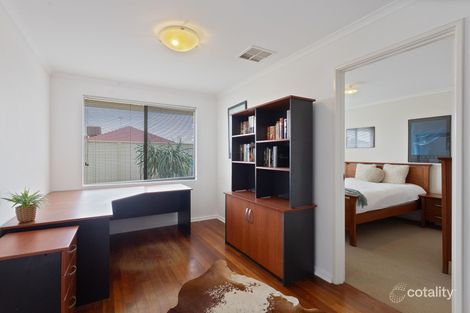 Property photo of 24 Auckland Way Hocking WA 6065