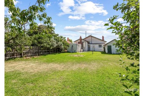 Property photo of 10 Ferry Crescent Brunswick West VIC 3055