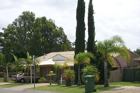 1/2 Nina Pde, Arundel, QLD 4214