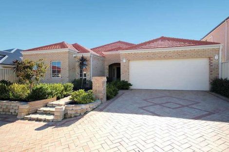 56 St Fillans Bend, Wanneroo, WA 6065