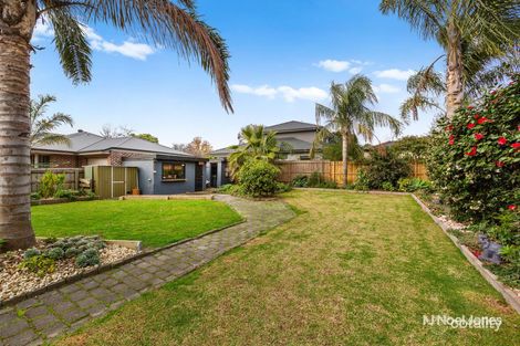 Property photo of 52 Blackburn Road Mooroolbark VIC 3138