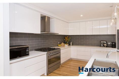 Property photo of 11 Cromwell Road Warragul VIC 3820