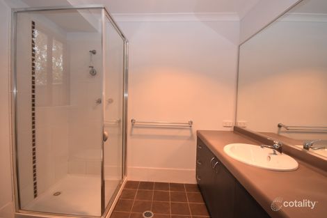 Property photo of 18 Cassinia Court Thurgoona NSW 2640